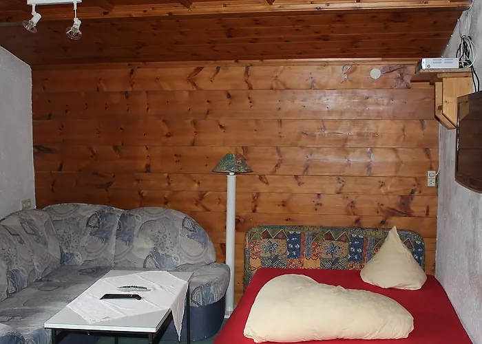 Junser Gasthausl トゥクス