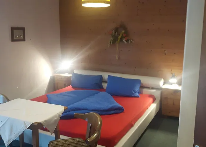 イン Junser Gasthausl トゥクス