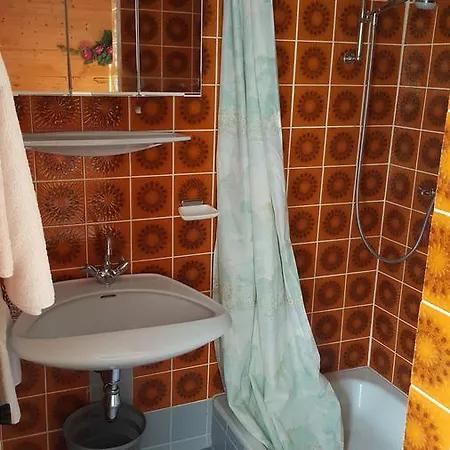 Gasthof Junser Gasthausl Tux