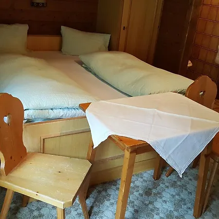 Junser Gasthausl Mini-hôtel *